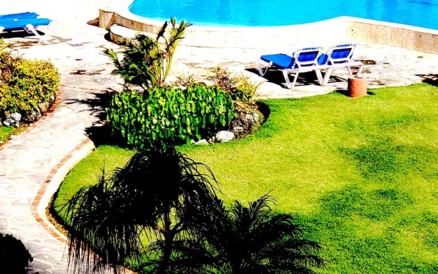 KiteBeach Agualina Oceanfront Condo Complex in Hotel