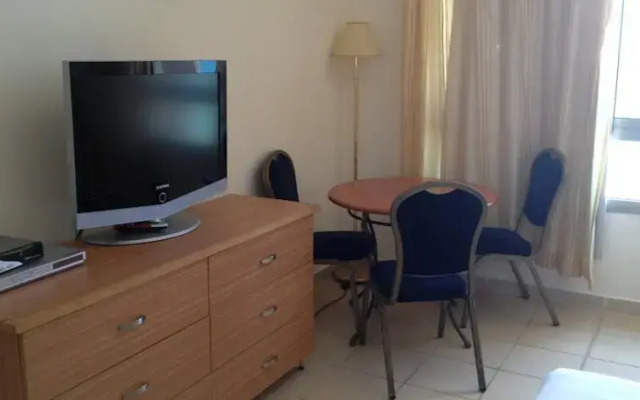 Almogit Motel on the Sea