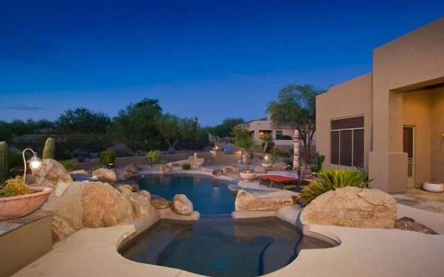 Troon Monument By Signature Vacation Rentals