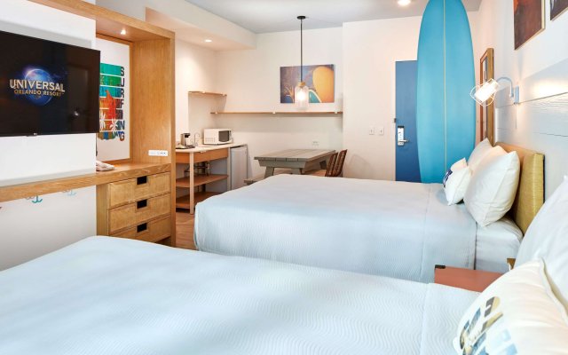 Universal's Endless Summer Resort - Dockside Inn and Suites