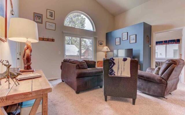 Powder Village Condominium I4