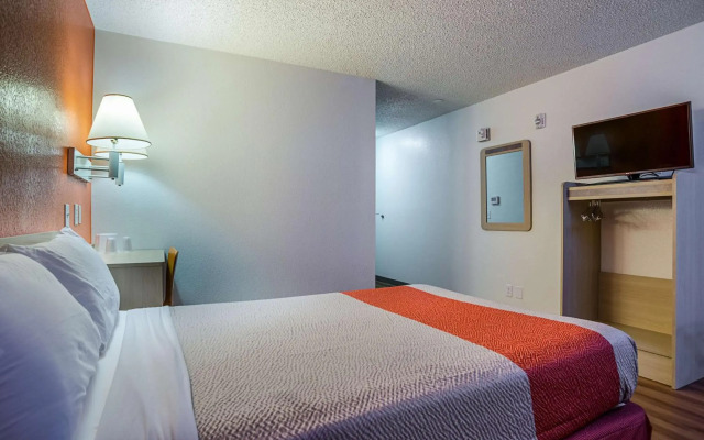 Motel 6 Tucson, AZ - North
