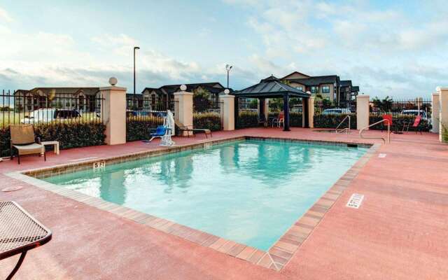 Comfort Suites Waxahachie - Dallas