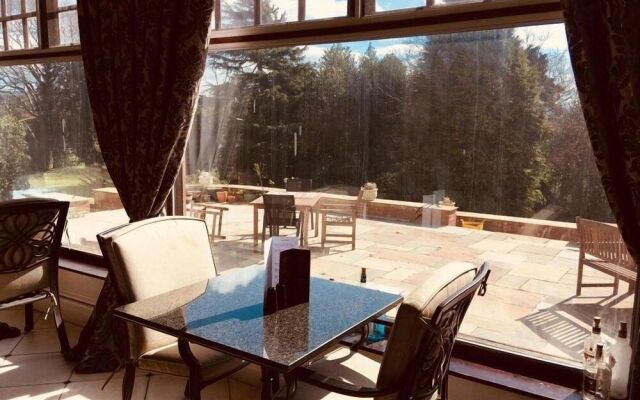 Brass Castle Country House Accommodation