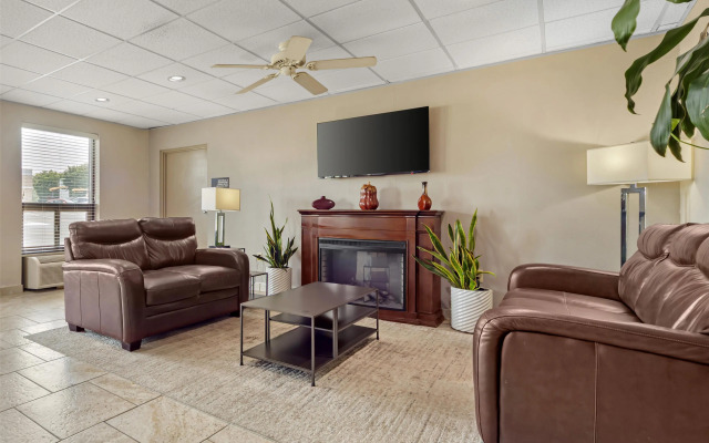 Best Western Galaxy Inn