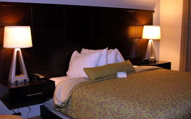 Staybridge Suites Liverpool Syra by IHG