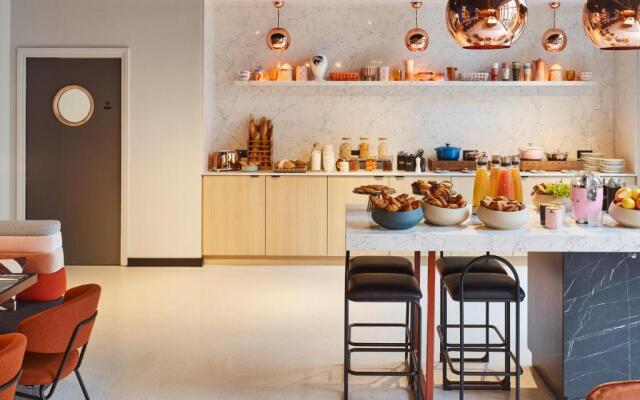 Tribe Paris Saint Ouen