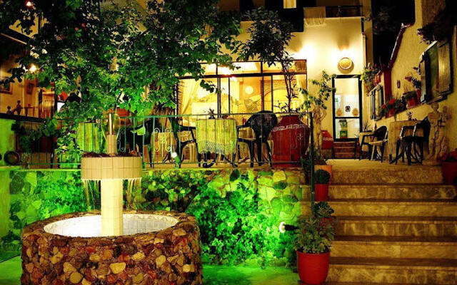 Vigla Hotel