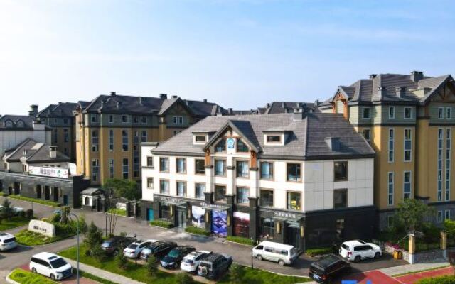 Changbai Mountain Songguo Huaneng Hotel