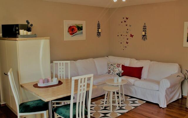 Apartment With Terrace Near the Baltic Sea