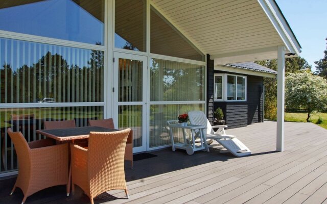 Cosy Holiday Home in Jutland, Midtjylland With Terrace