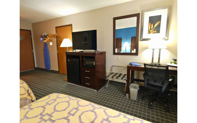 Baymont by Wyndham Marshalltown