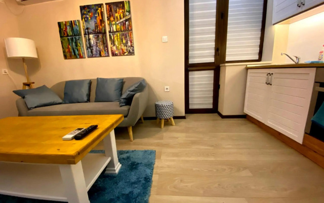 Апартамент РАЙНОВИ