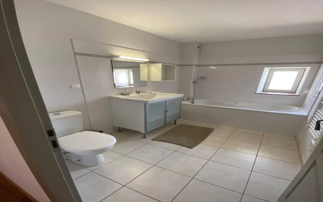 Le Genet With Private Swimming Pool