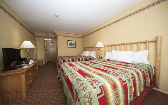 Brewster Mountain Lodge