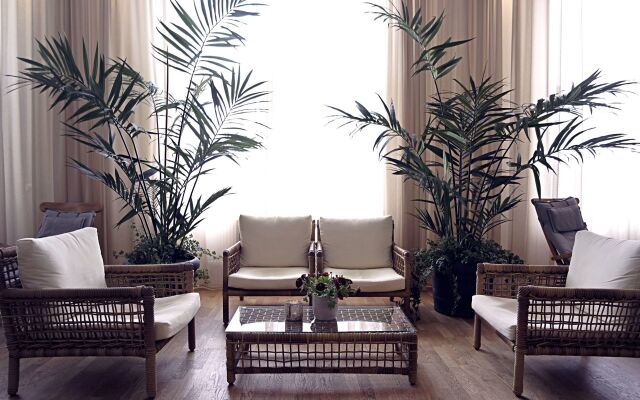 Sunlight Hotel Conference and Spa