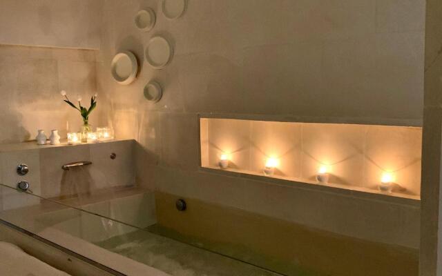 Sea Suites