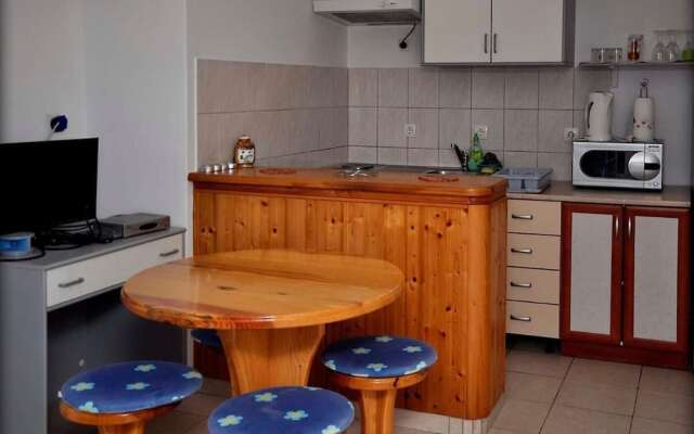 Apartmani Loredana - 2-bedroom-apartment With Sea View