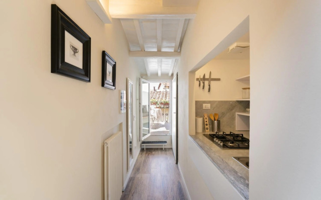 Terrace apt in Piazza Strozzi-center of Florence