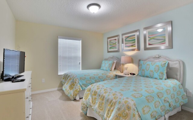 Storey Lake 4 Bedroom Townhome w Splashpool - 1603ST