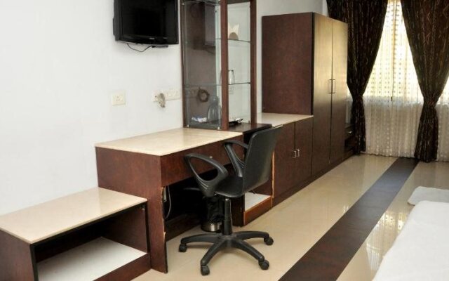 Hotel Mayur Residency