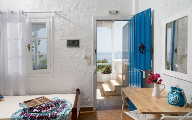 Ferma Hill Apartments