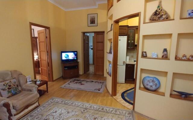 One bedroom. 11 Pushkinska str. Centre of Kiev