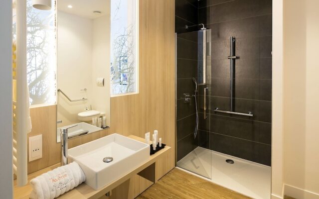 Eau Thermale Avene L'hotel