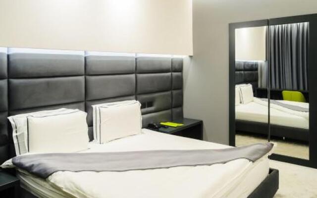 Albes Hotel