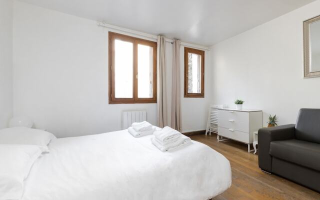 Pantheon - Latin Quarter Apartment