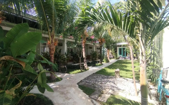 Palm Trees Villas