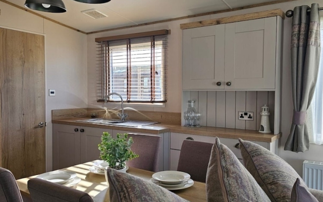 Premium 2 Bedroom Caravan With Free Wifi