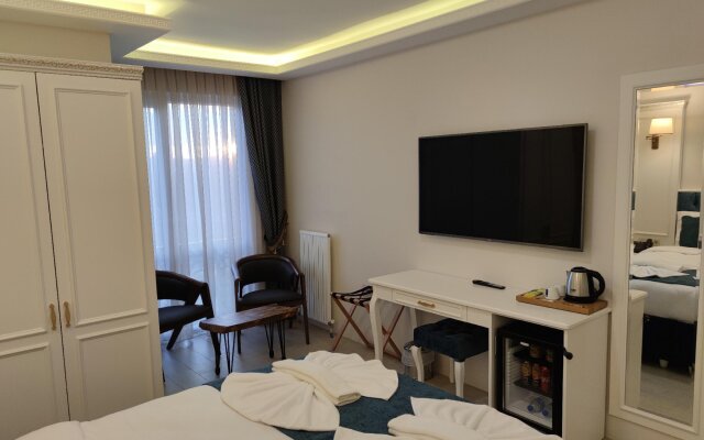 Galata Hotel  Suites