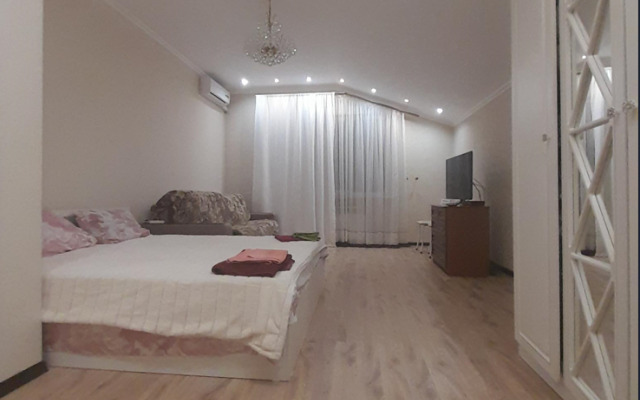 Maxi House on Inozemtsevo