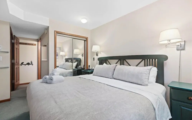 Stoney Creek Sunpath by Whistler Premier