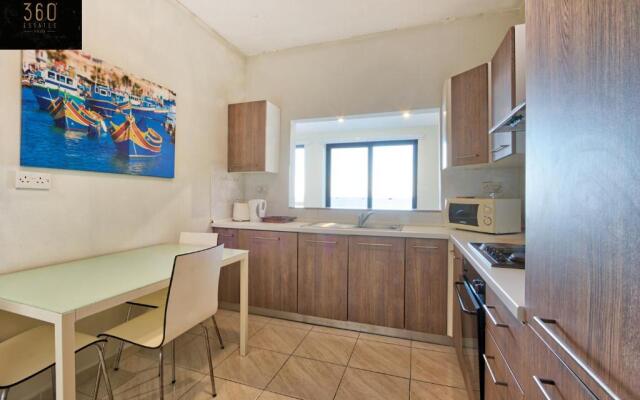 Sliema Seafront 3BR - opposite Beach - AC & Wifi by 360 Estates
