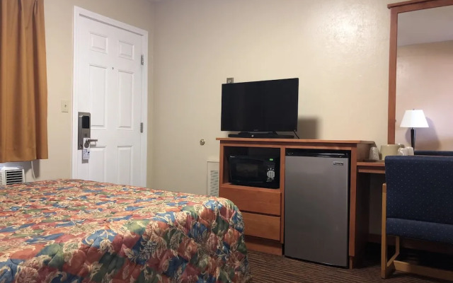 Evergreen Lodge