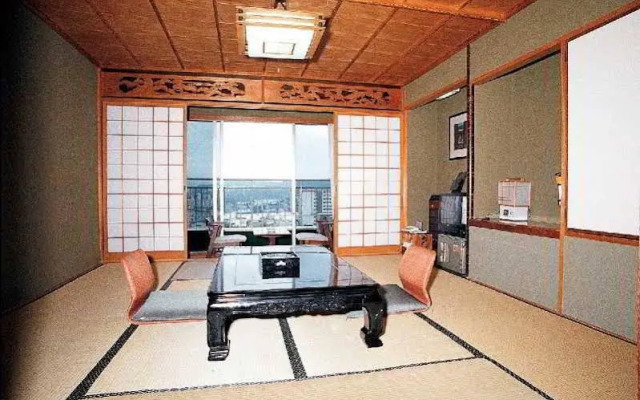 Shirahama Seaside Hotel