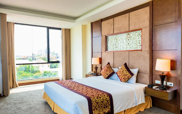 Muong Thanh Holiday Quang Binh Hotel
