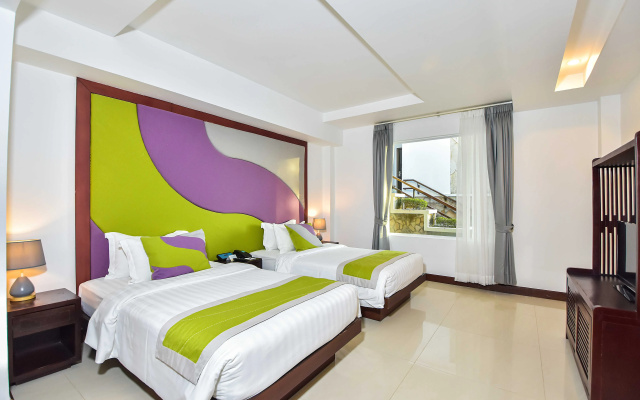 Independence Hotel by Dara