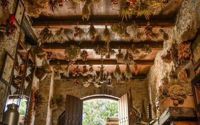 Enagron Cretan Ecotourism Village