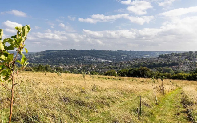 Luxury Glamping - Charlcombe Valley Orchards Bath
