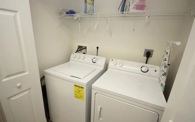 Oceanwalk 14-505 Apartment 3