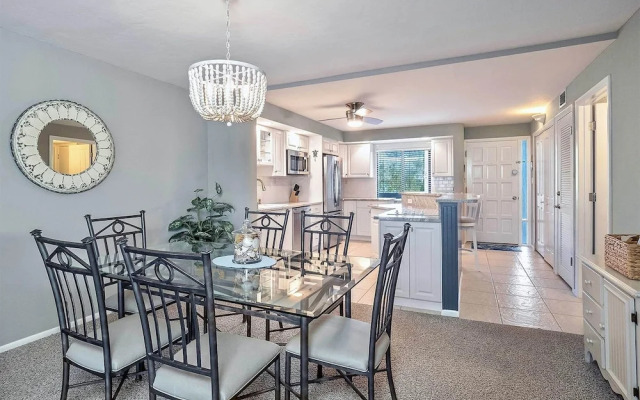 Loggerhead Cay by Dream Vacation Rentals
