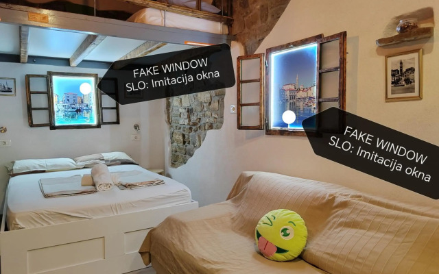 Traditional Piran studio