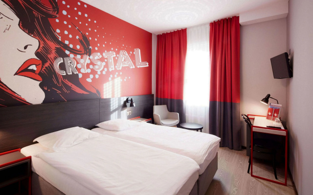 Hotel Crystal – Guest Rooms – Lausanne