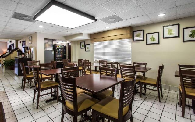 SureStay by Best Western Summerville Flowertown