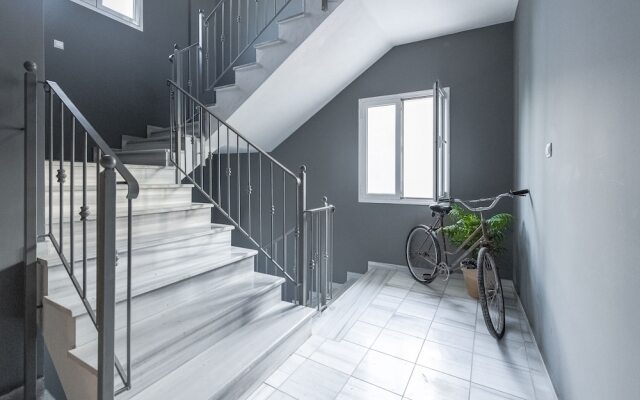 Boutique Studios & Apartments-by Avelink