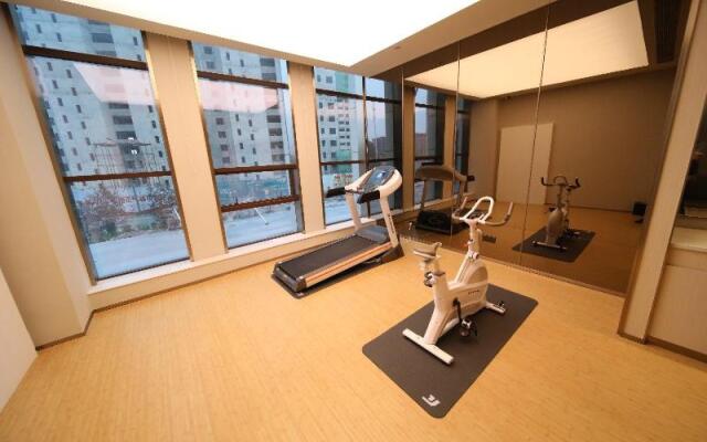 Ji Hotel (Changchun Jingyue Xincheng Street)
