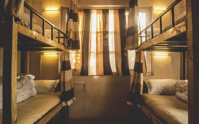 Wanderthirst Backpackers Hostel